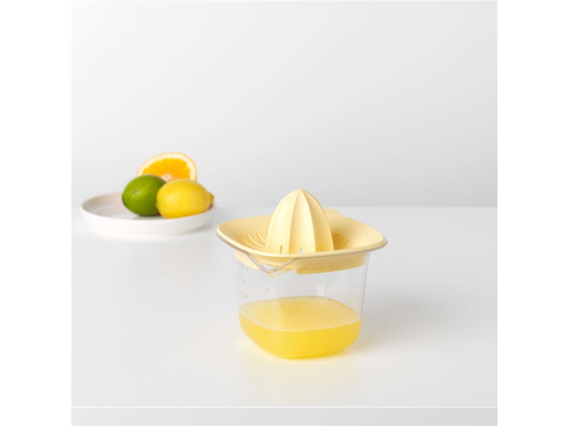 Espremedor De Citrinos Com Medidor Plástico 500Ml Amarelo Tasty+ BRABANTIA 1 un