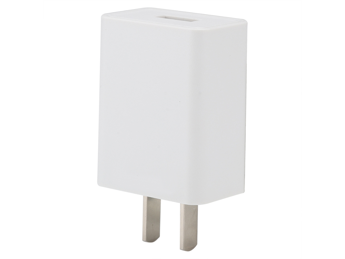 Adaptador de energia com carregamento de 2.1A EOOCOO