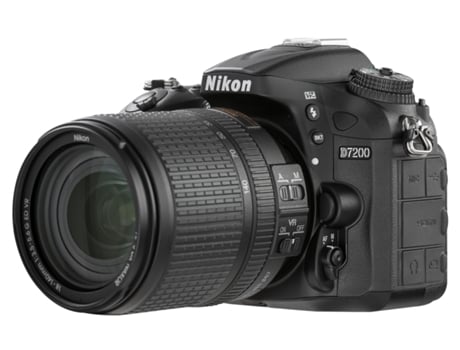 Máquina Fotográfica Reflex  D7200+18-140MM G VR (DX)