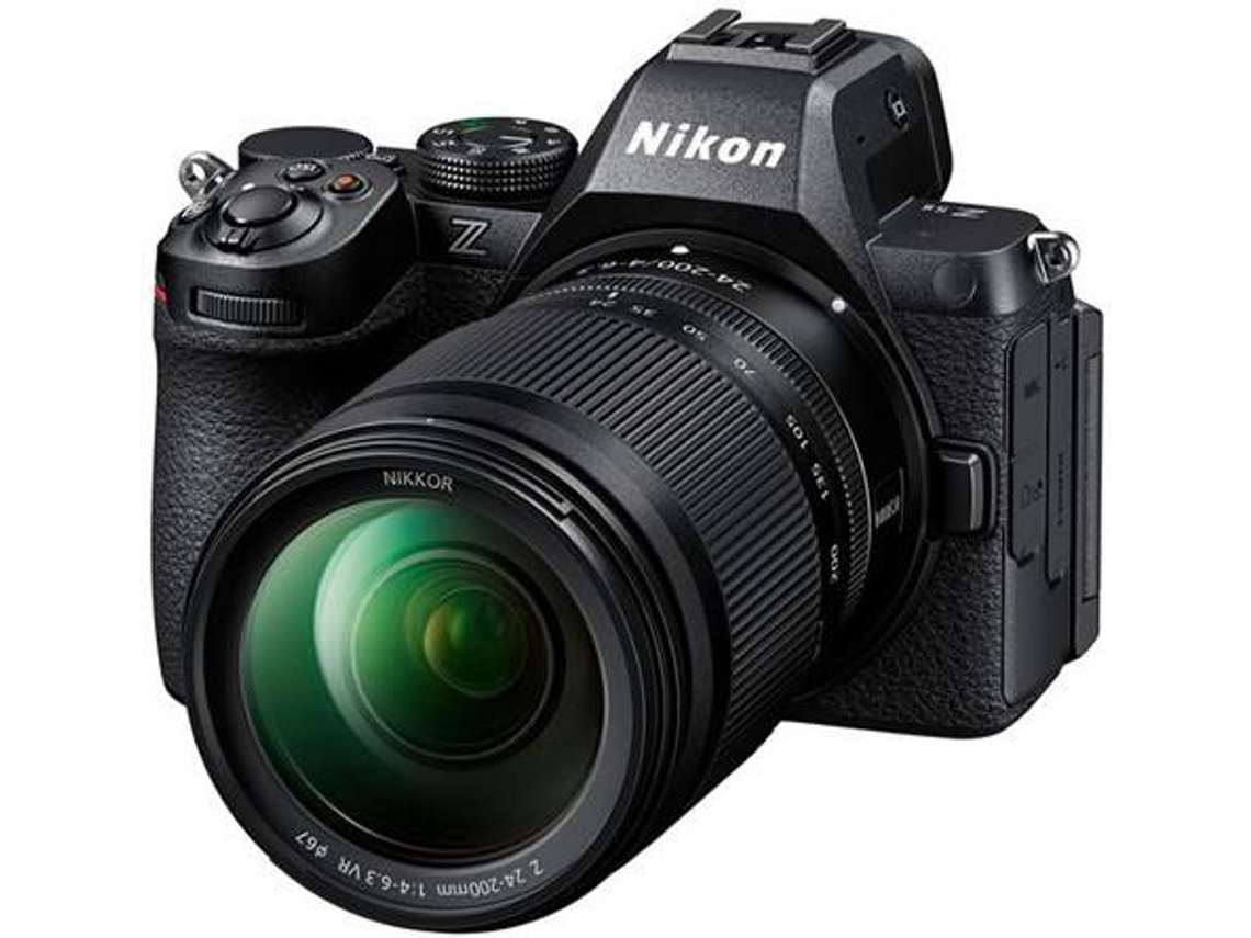 Câmara Fotográfica NIKON Z5II + Objetiva Z 24-200MM