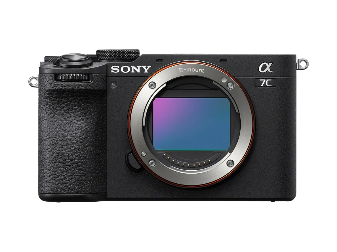 Máquina Fotográfica SONY ALPHA 7C II FULL-FRAME (33.0 MP - ISO: 100 a 51.200 - Sensor: Full Frame)