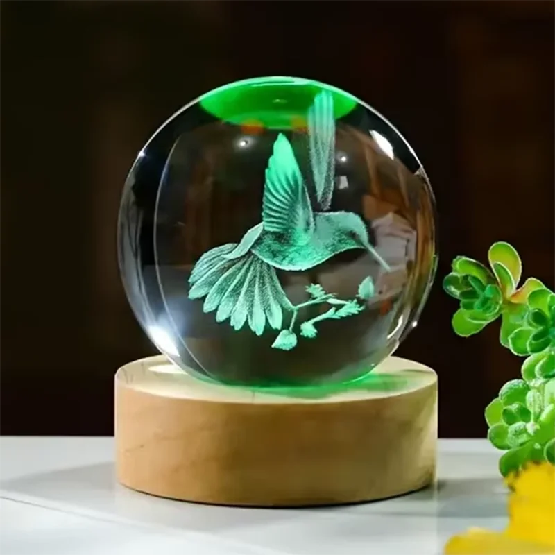 Bola de Cristal em Formato de Beija flor de 6cm com Gravação a Laser 3d MDUG (luz Colorida)