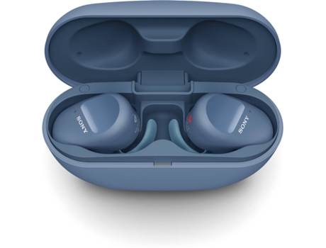 Auriculares Bluetooth True Wireless SONY Wfsp800Nb.C (In Ear - Microfone - Noise Cancelling - Azul) — Auriculares com cancelamento de ruído verdadeiramente sem fios para desporto. Conetividade Bluetooth estável. Classificação IP55 para utilização externa e limpeza fácil. Até 18H autonomia da bateria c/ caixa de carregamento e carga rápida