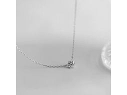 Pingente em Prata de Lei 925 , Colar Versátil com Diamante Único e Cravação em Seis Garras, Colar Leve e Luxuoso de Alta Qualidade. MDUG (ouro Branco)
