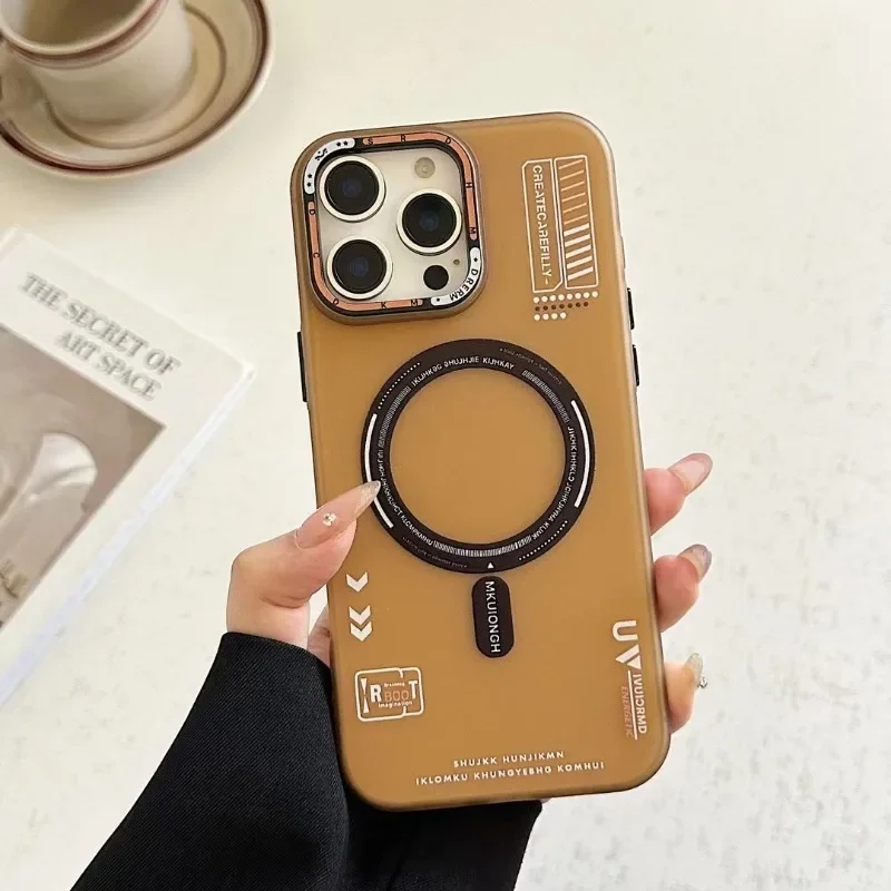 Capa Magnética Para Iphone 16 (dourada), Compatível Com Carregamento Sem Fio Magsafe, Com Moldura De Metal Para A Lente E Protetor De Botões.