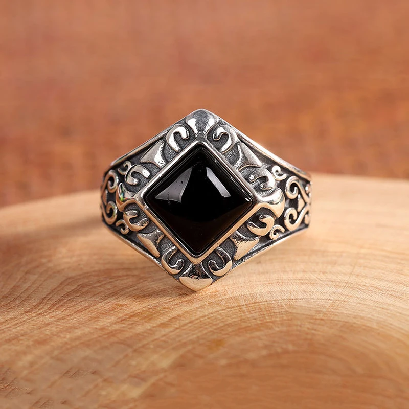 Anel Feminino Vintage de Luxo, Anel com Pedra Preciosa Ônix Preta, Joia Elegante para Festas. MDUG
