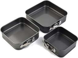 Conjunto de 3 formas quadradas antiaderentes em aço carbono com fundo.