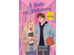 Livro À Noite, na Biblioteca de Annie Crown (Português)