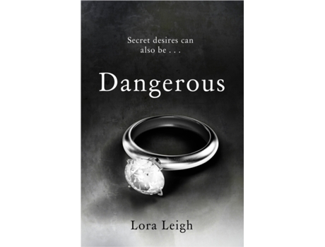 Livro Dangerous Pleasures De Lora Leigh (inglês)