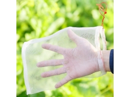 Bolsa de Nylon com Cordão para Proteção de Frutas e Plantas S/MARCA