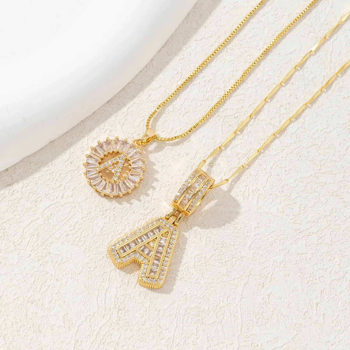 Colar Com Letra A Em Zircônia Cúbica E Flor, Em Latão, Ideal Para Presente De Aniversário De Casal.