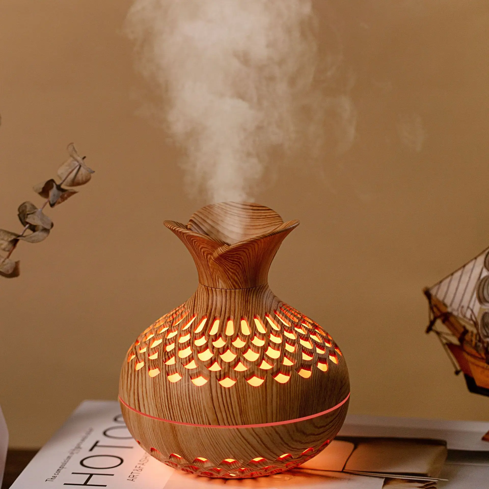 Umidificador Usb Com Aroma Floral (madeira Clara), Atomizador Silencioso De Duas Velocidades E Luz Noturna De Led.