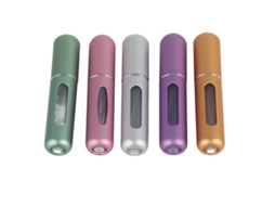 Conjunto de 5 frascos atomizadores portáteis recarregáveis de alumínio, 5ml, para remover manequins e perfumes da moda.