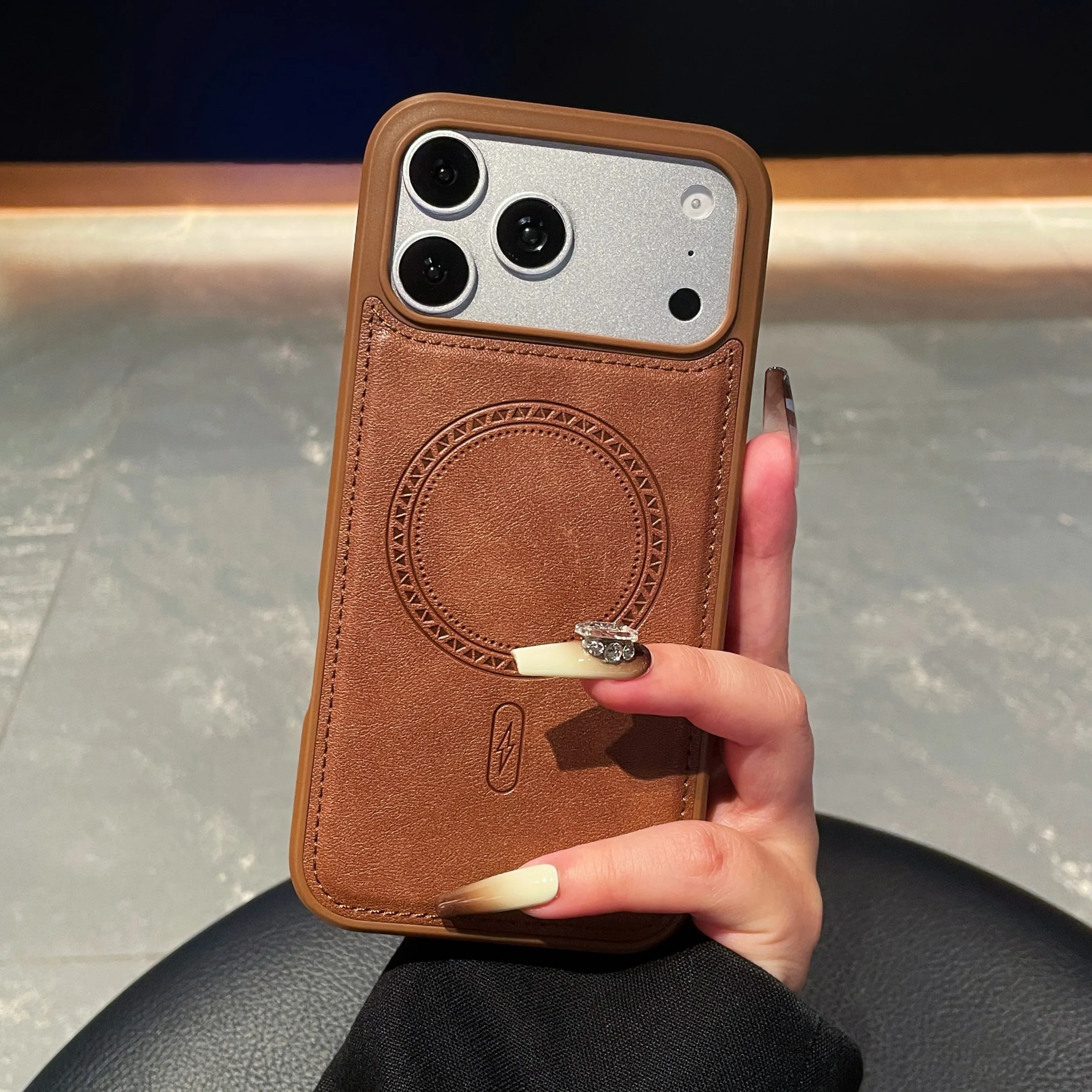 Capa Retrô Em Couro Pu Para Iphone 17 (modelo 11xr), Macia E Resistente A Impactos, Estilo Executivo.