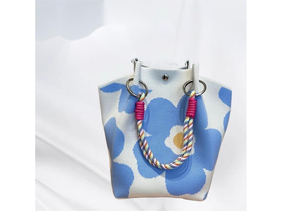 Bolsa de Tecido AQUAFORGE Tricotado com Estampa Floral, Tons de Azul e Branco, Tipo Saco para Verão