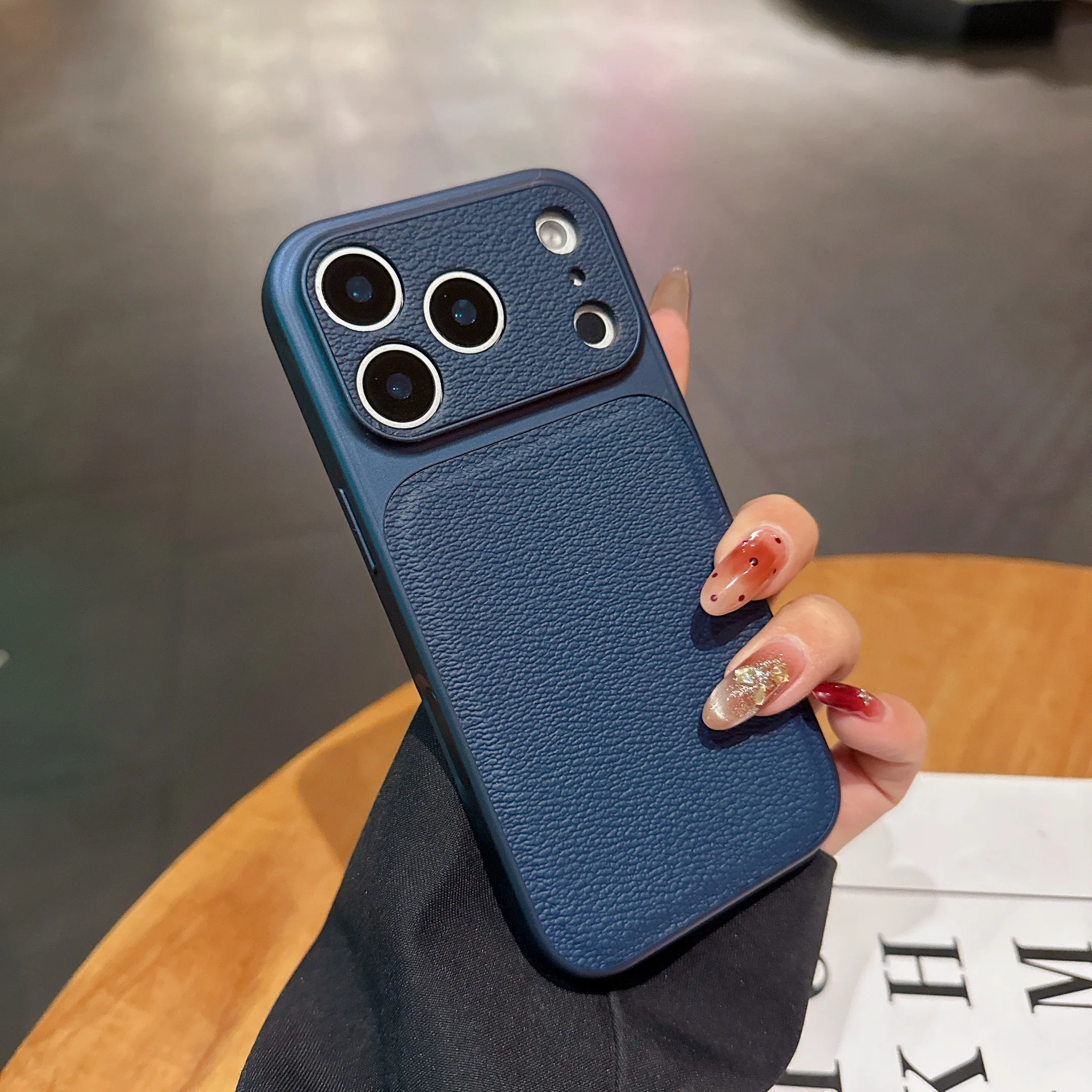 (azul Iphone 15) Capa De Celular Em Couro De Cor Sólida, Acabamento Fosco, Resistente A Impactos, Material Misto Pc.