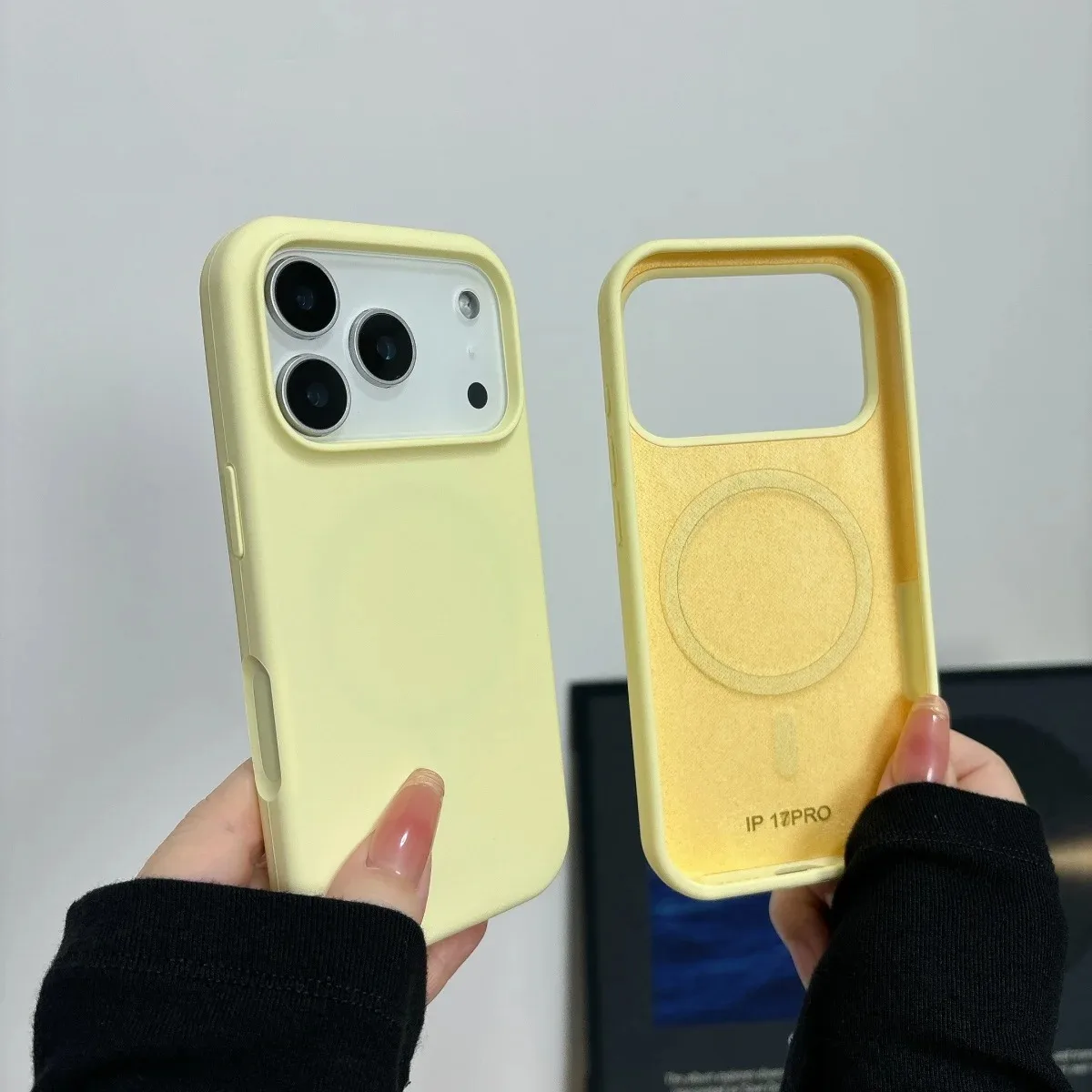 Capa Magsafe Original Em Silicone Líquido Para Iphone 14 Pro (amarelo Leite)