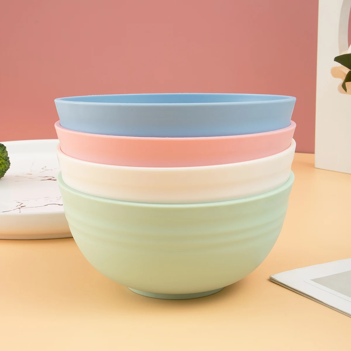 Conjunto De Tigelas De Plástico (4 Peças Em Cores Sortidas), Ideal Para Cozinhas Domésticas, Salas De Jantar E Festas De Casamento.