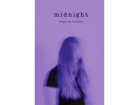 Livro Midnight De Abigail De Niverville (inglês)