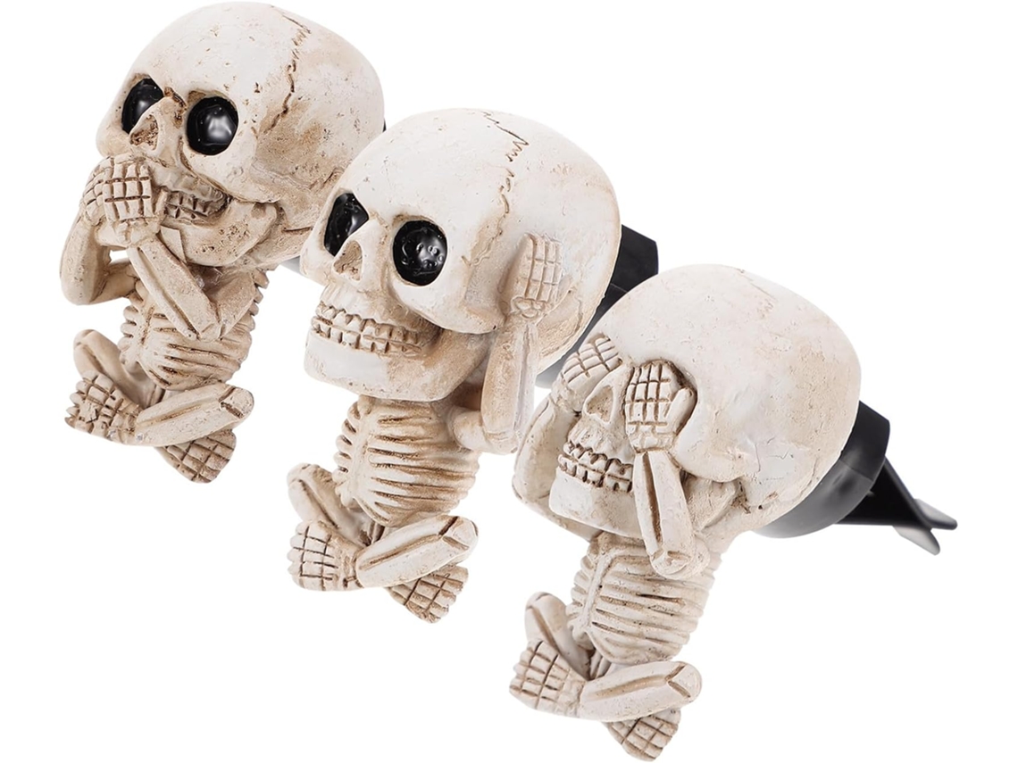 Conjunto de 3 adesivos perfumados para carro em formato de cabeça espectral, peças de resina branca.
