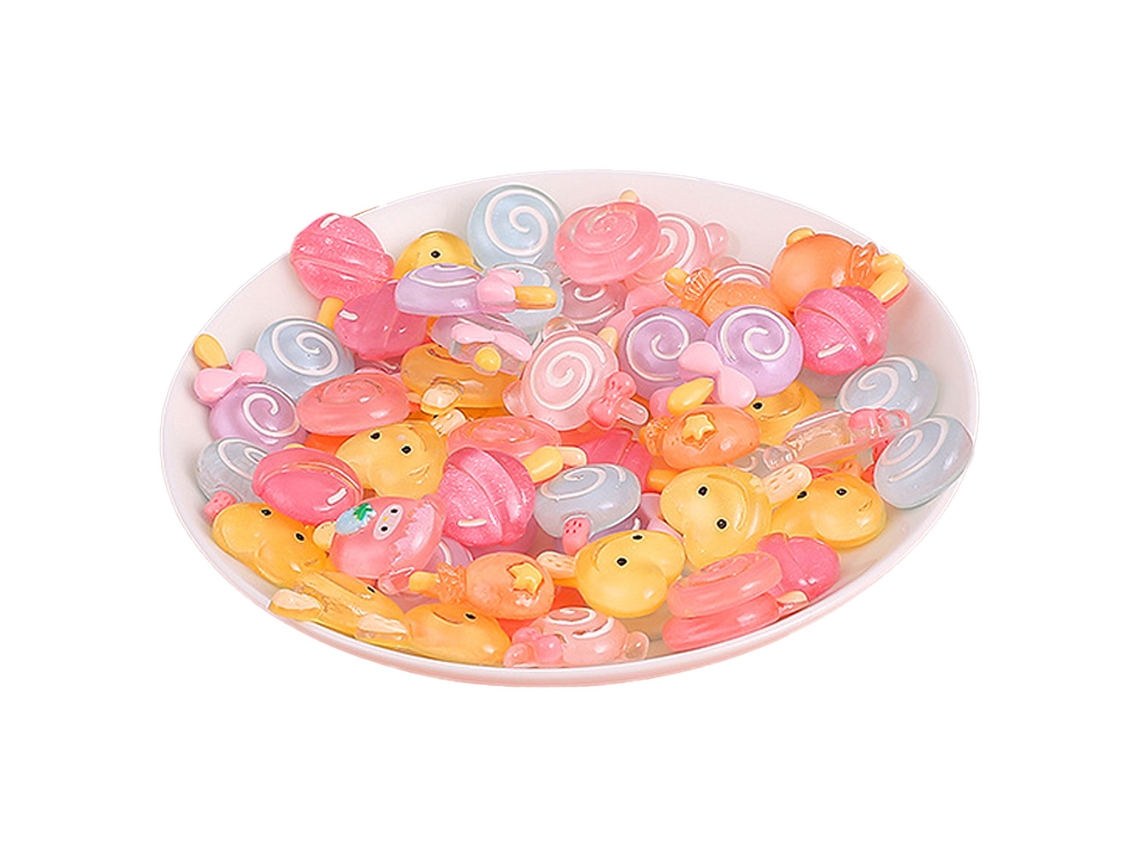 Kit de Resina 50pcs para Artesanato DIY, Customização de Capas de Celular e Scrapbooking, Modelos Sortidos EIOORORRIY