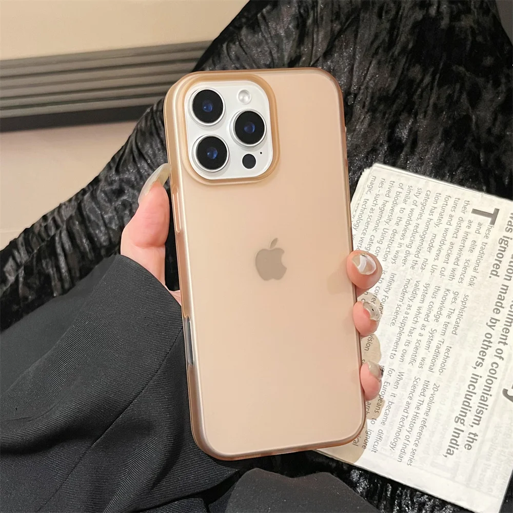 Capa Transparente Fosca Para Iphone (iphone 16 Pro Max, Dourada) Com Proteção De Silicone Resistente A Impactos.